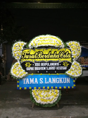 Papan Bunga Duka di Tanjung Pinang Kota