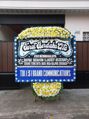 Papan Bunga Duka di Tanjung Pinang Kota